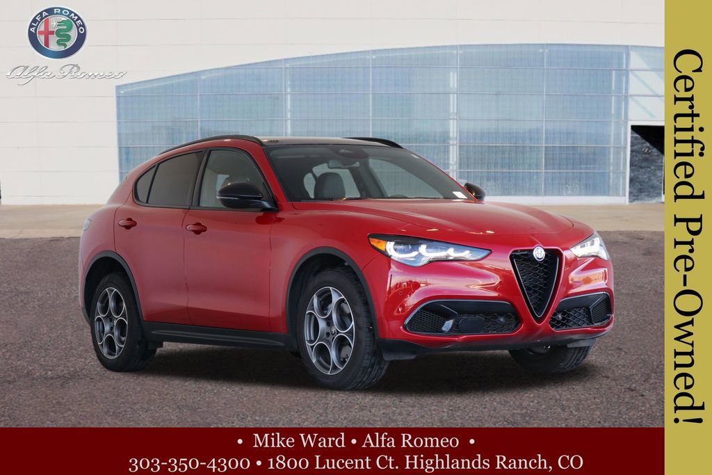 Used 2025 Alfa Romeo Stelvio Sprint image 8