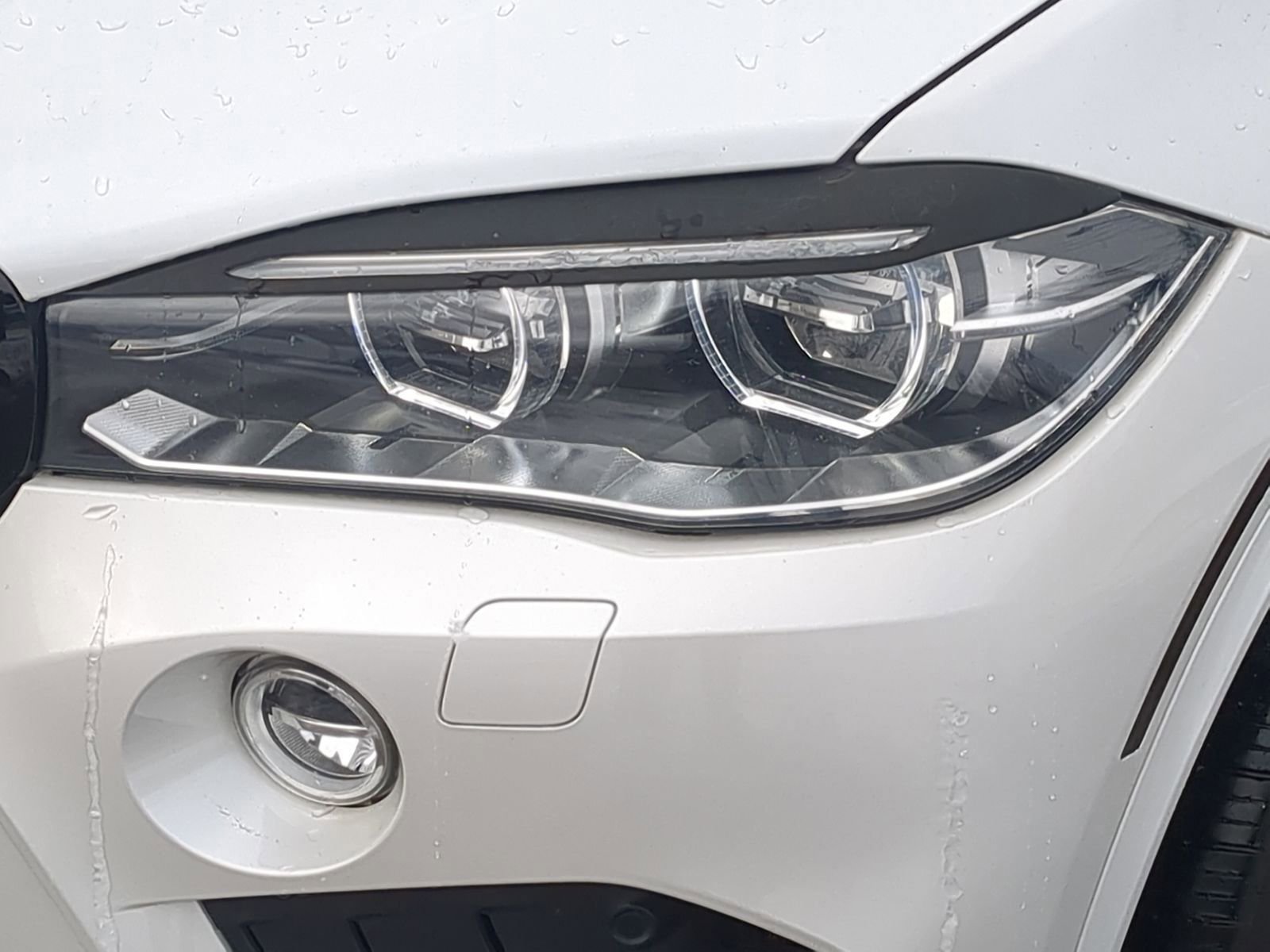 Used 2017 BMW X5 M image 15