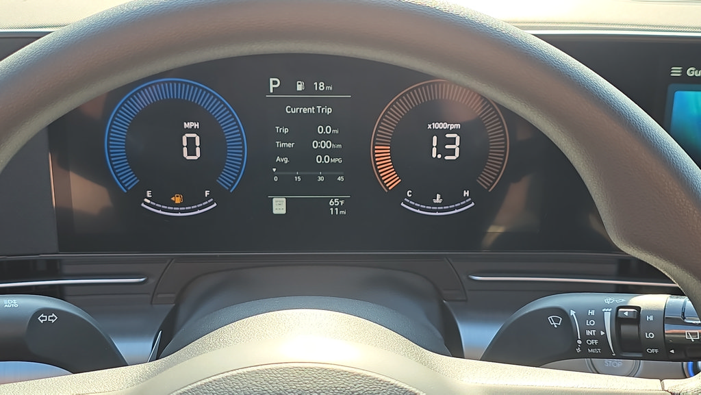 New 2027 Hyundai Kona SE AWD/4WD image 18