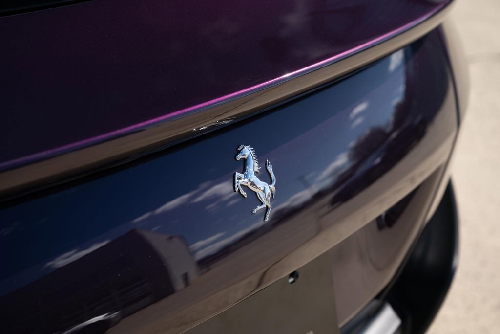 Used 2024 Ferrari Roma Spider image 21