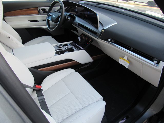 New 2026 Cadillac Vistiq Sport image 10