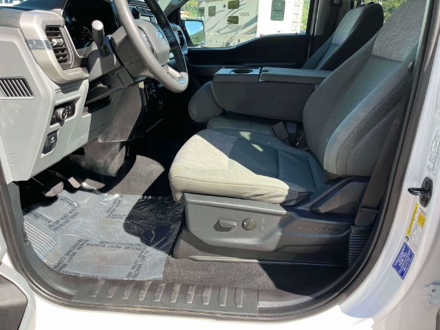 Used 2023 Ford F150 XLT w/ Trailer Tow Package AWD/4WD image 28