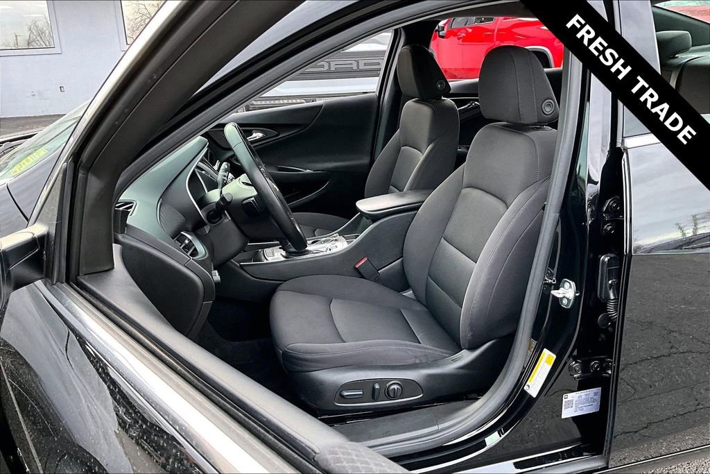 Used 2024 Chevrolet Malibu RS image 20