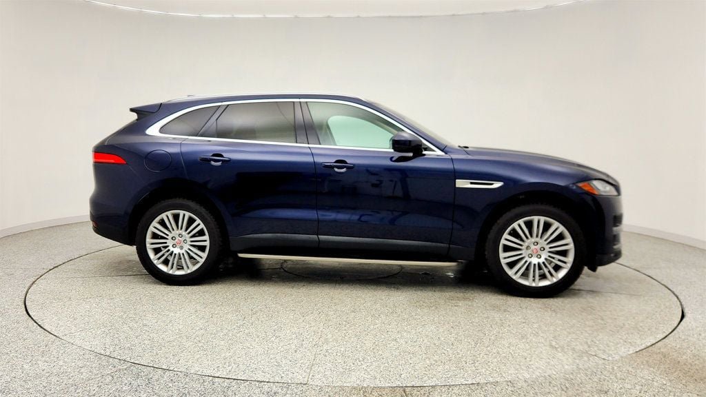 Used 2018 Jaguar F-PACE Portfolio AWD/4WD image 4