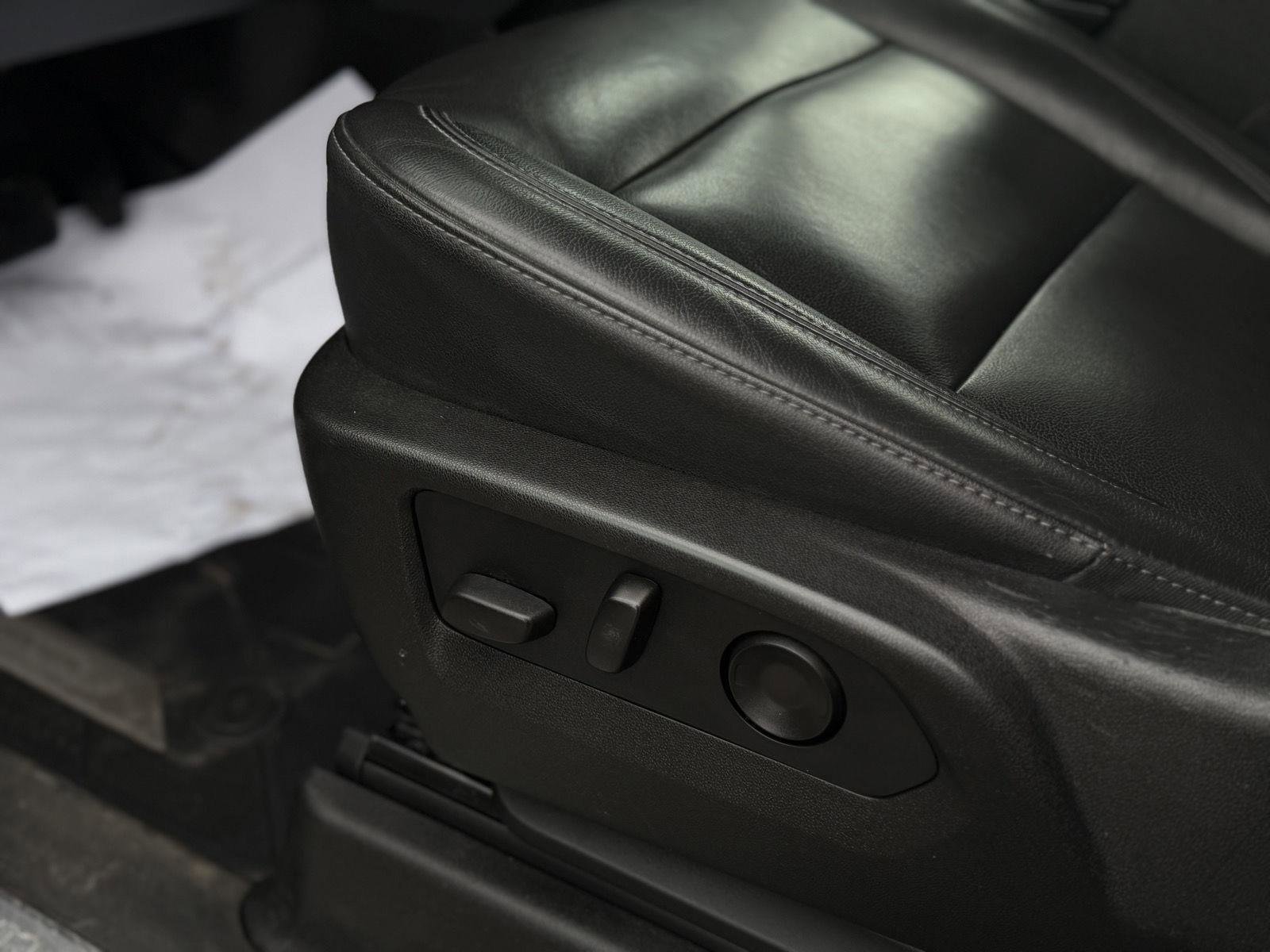 Used 2021 Chevrolet Tahoe LT image 16