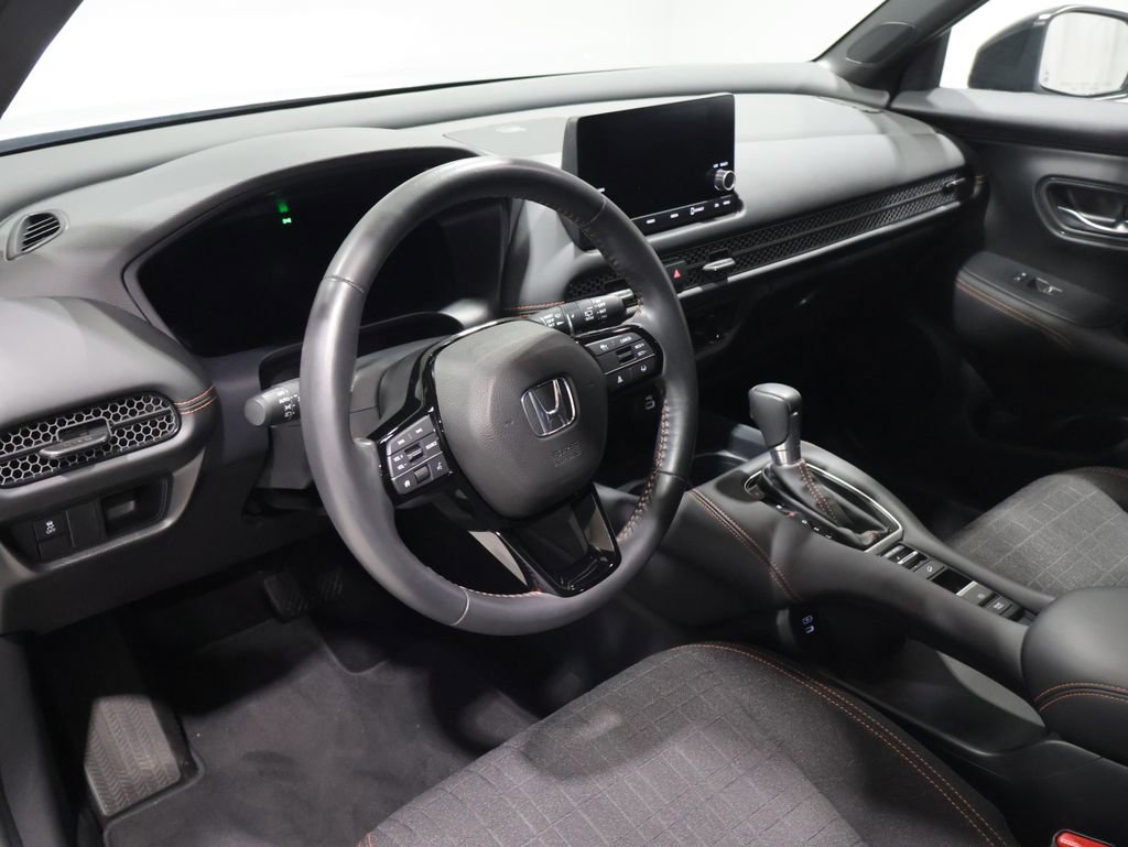 Used 2024 Honda HR-V Sport image 14