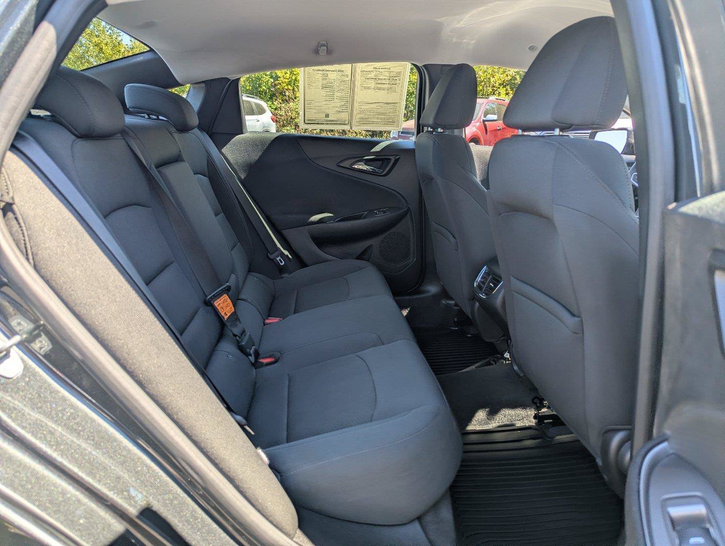 Used 2016 Chevrolet Malibu LT FWD image 31
