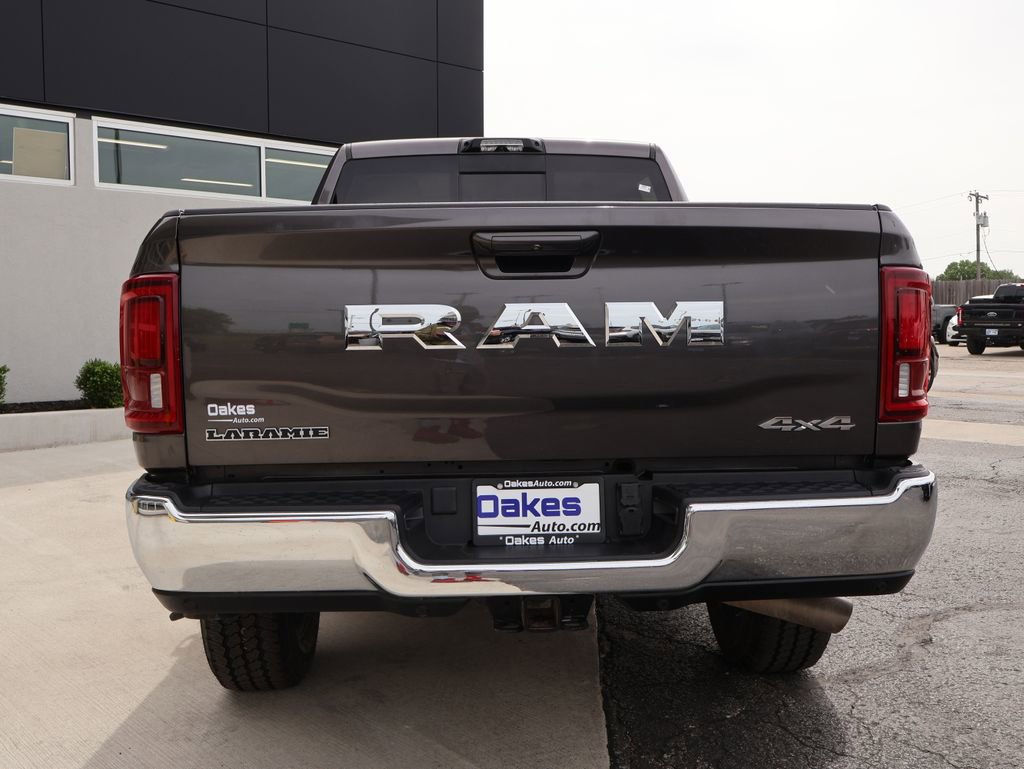 Used 2025 RAM 2500 Laramie AWD/4WD image 7