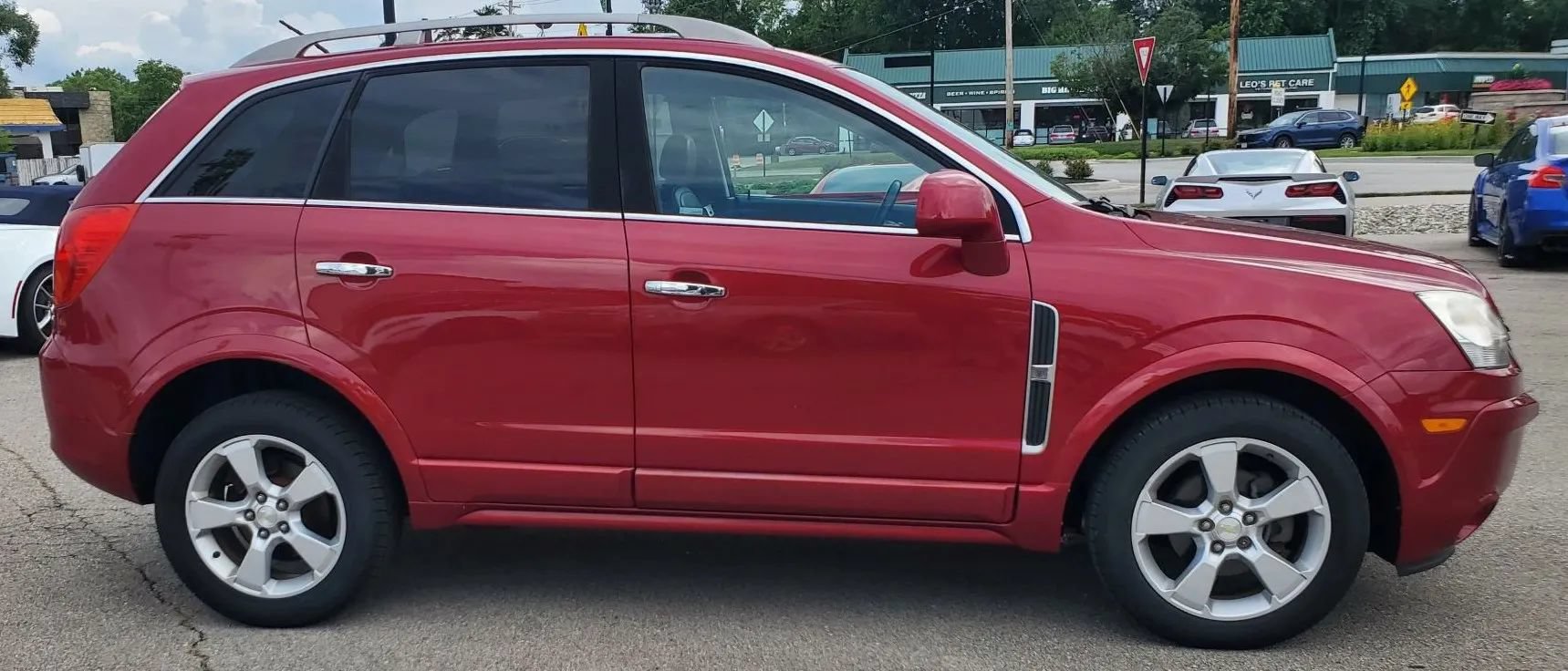 Used 2014 Chevrolet Captiva Sport LTZ FWD image 3