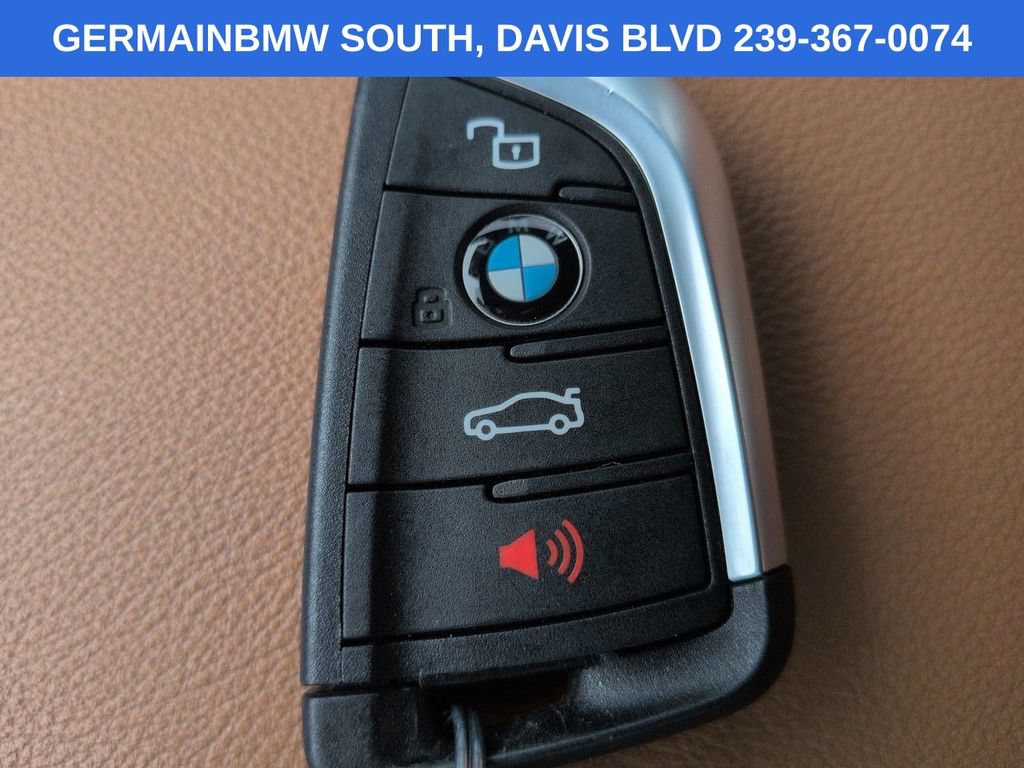 Certified 2024 BMW 330i Sedan w/ Convenience Package RWD image 33