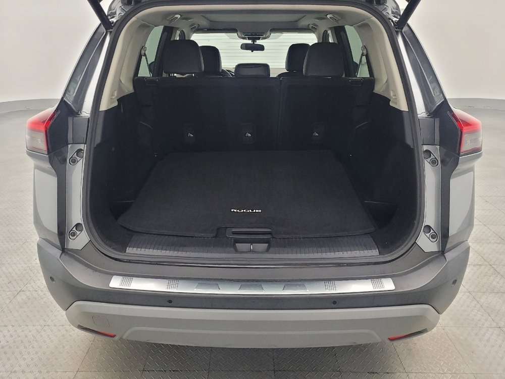 Used 2023 Nissan Rogue SV w/ SV Premium B Package image 29