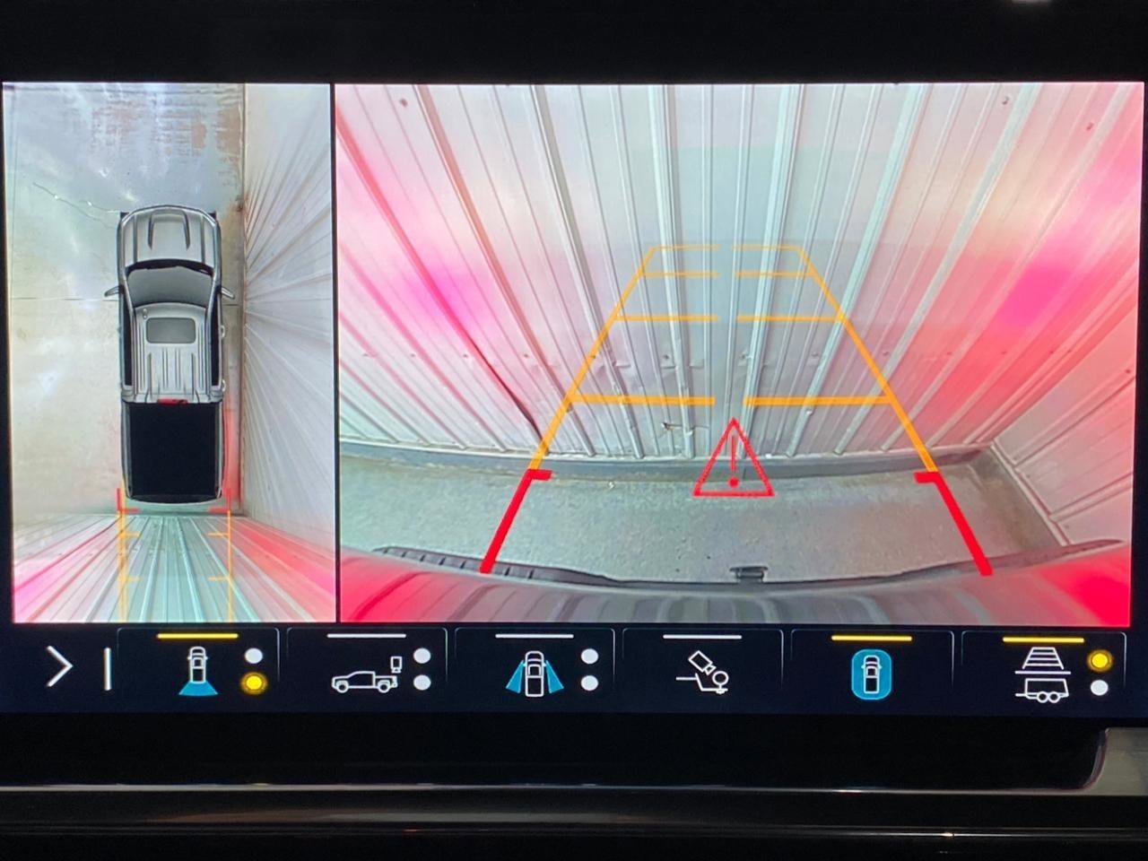 Used 2023 Chevrolet Silverado 1500 High Country w/ High Country Premium Package image 24