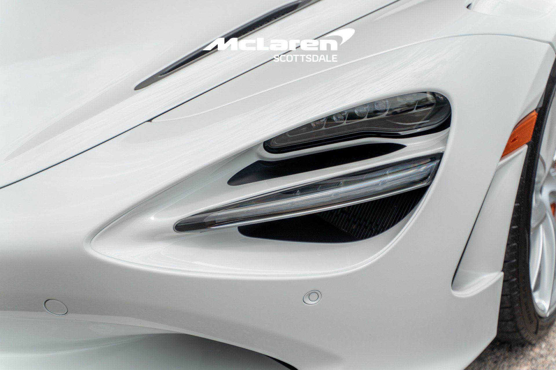 Used 2024 McLaren 750S Spider RWD image 21