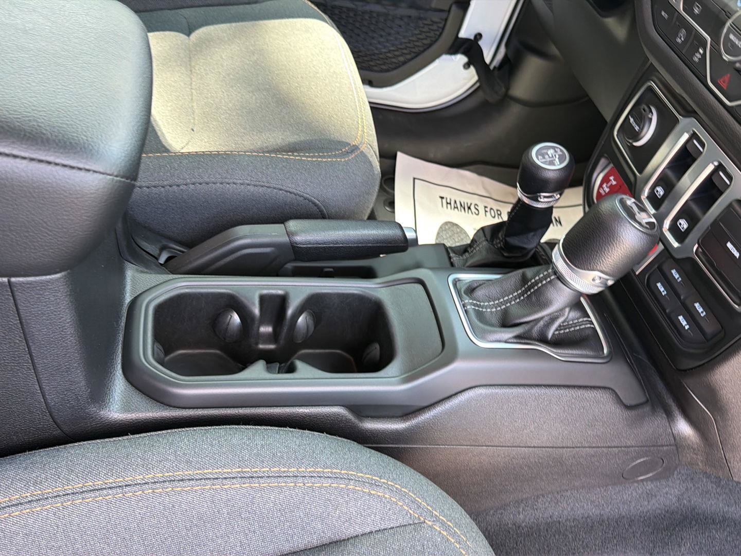 Used 2026 Jeep Wrangler Sport AWD/4WD image 30