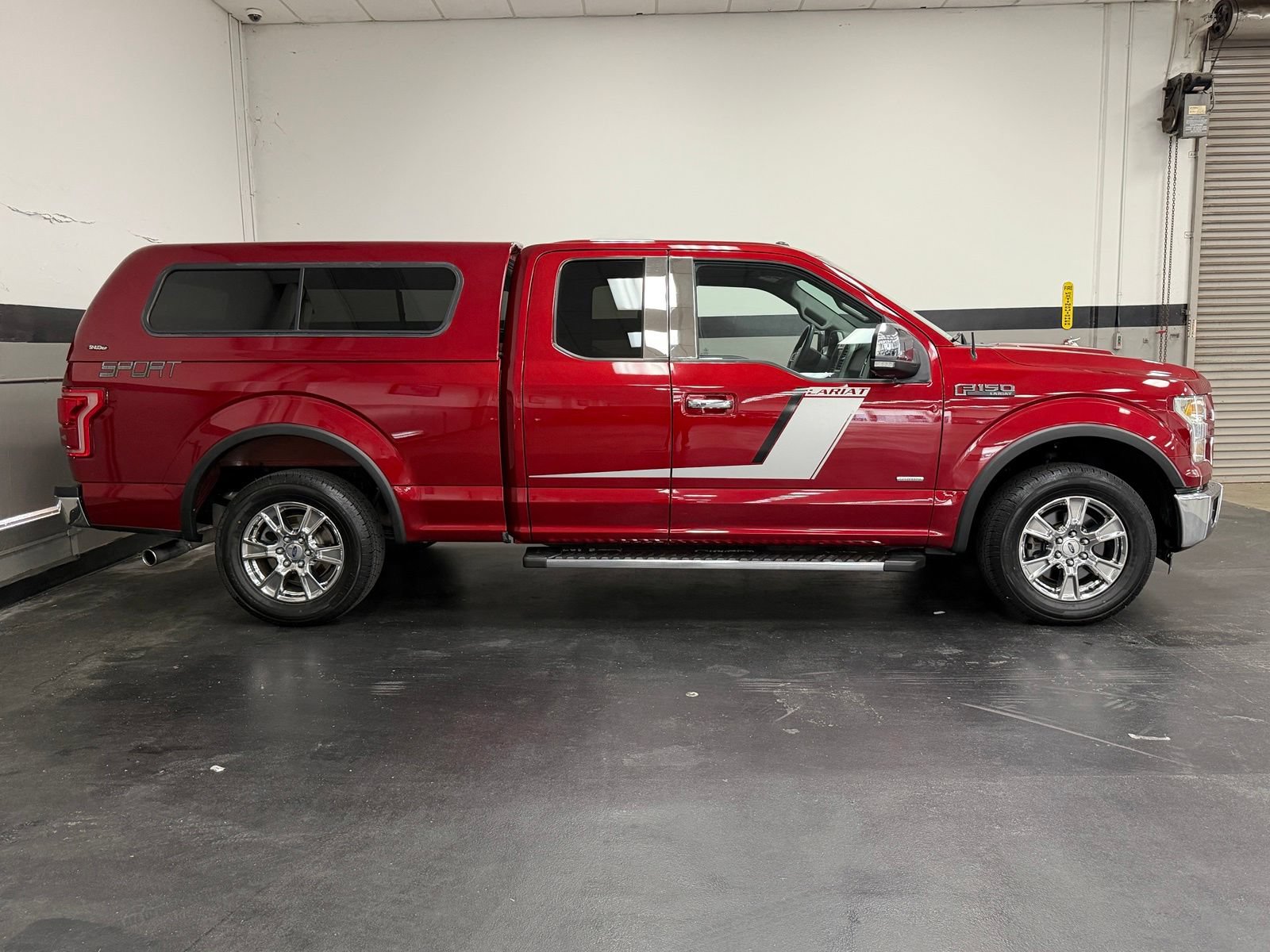 Used 2015 Ford F150 Lariat RWD image 5