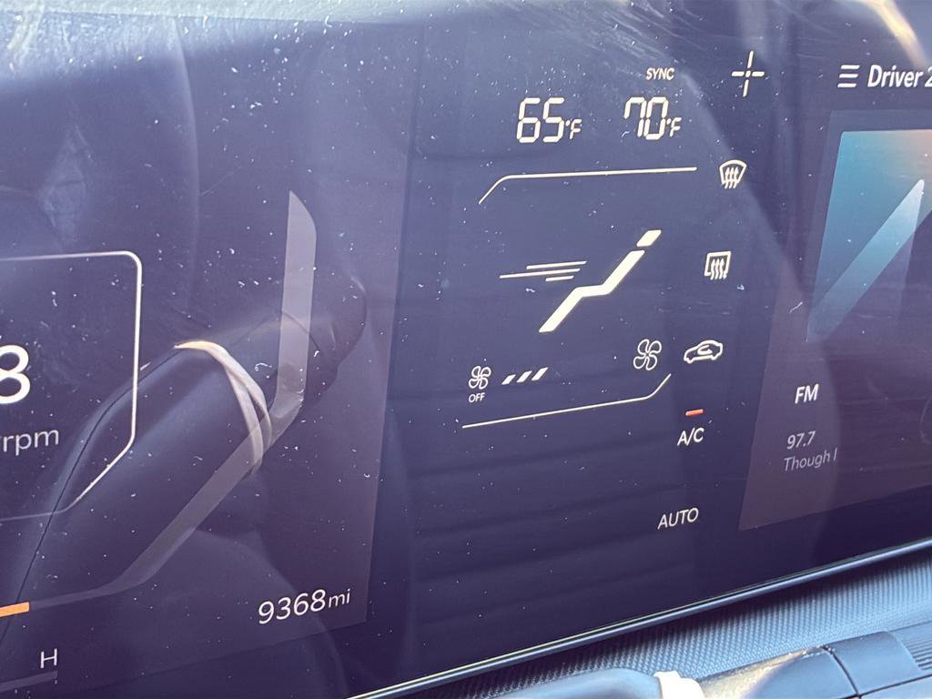 Certified 2025 Kia K4 EX FWD image 35