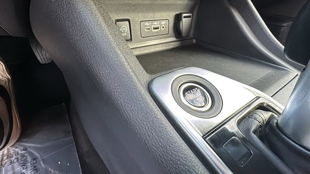 Used 2024 Nissan Sentra SV image 23