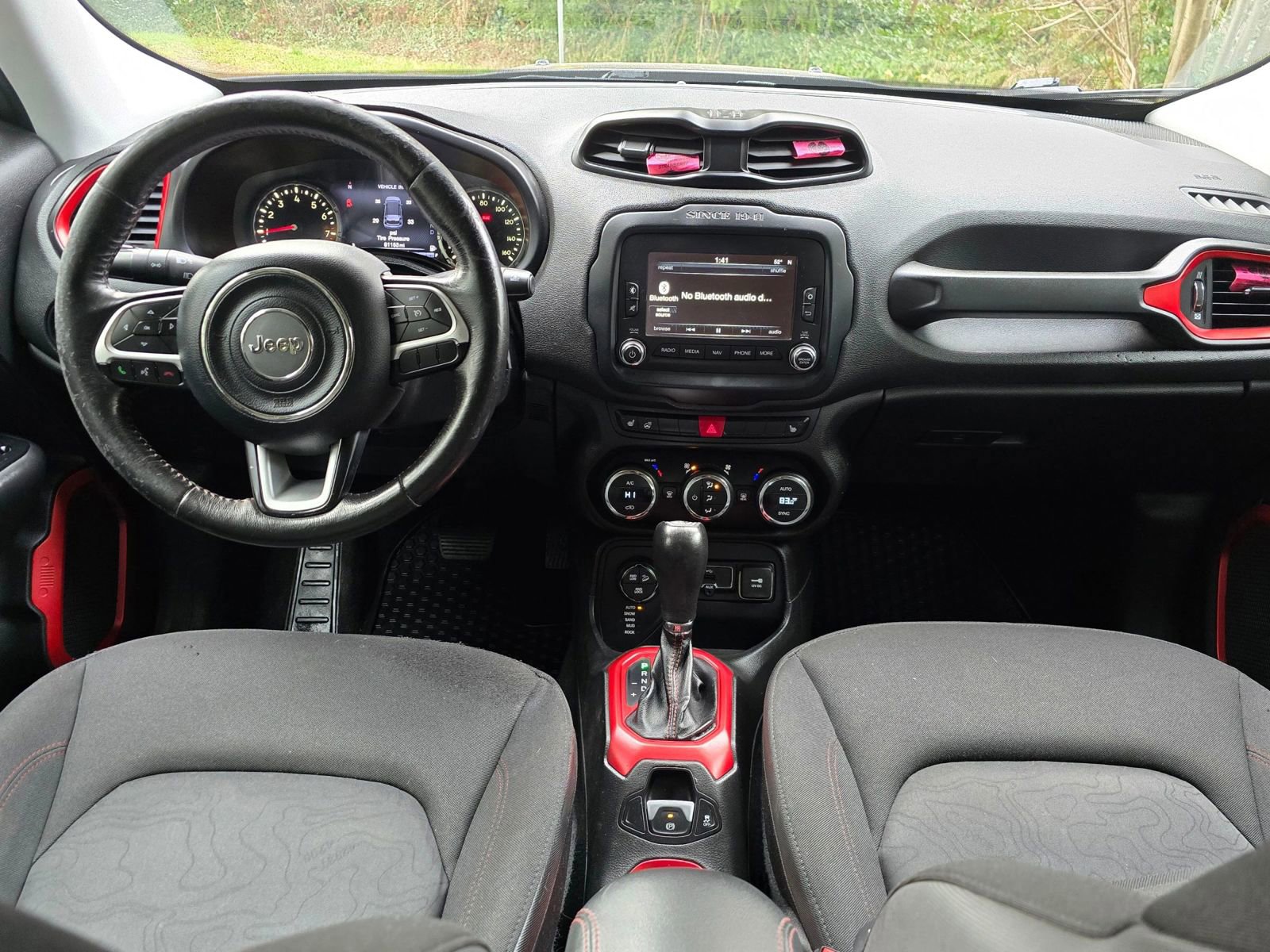 Used 2016 Jeep Renegade Trailhawk AWD/4WD image 16