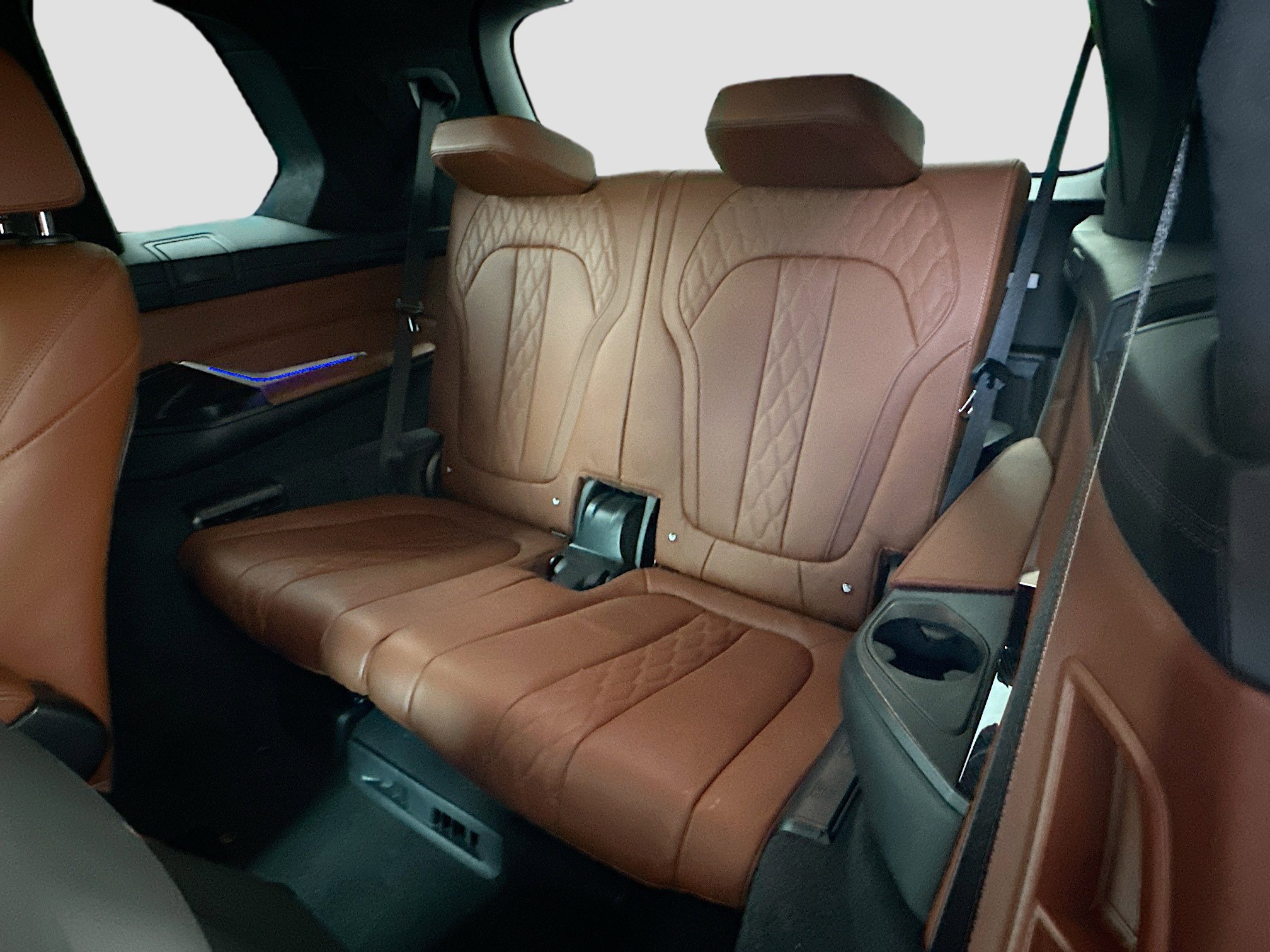 Used 2020 BMW X7 M50i w/ Dynamic Handling Package image 30