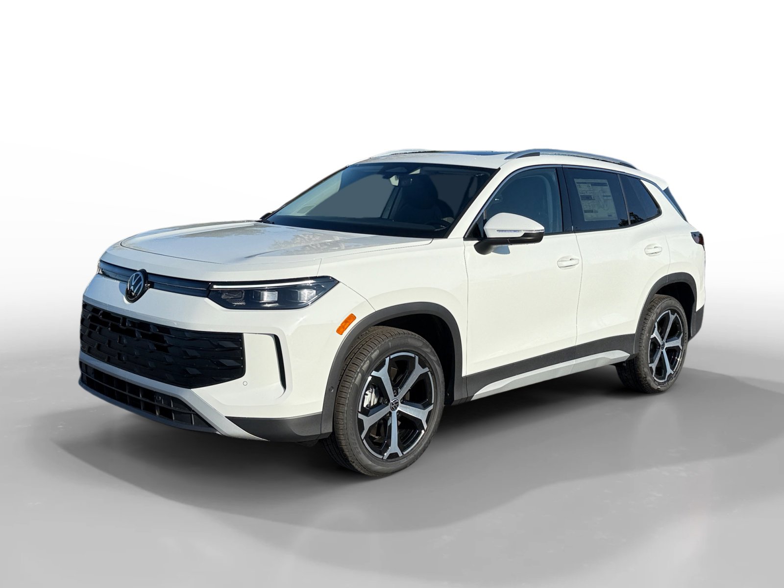 New 2026 Volkswagen Tiguan SE