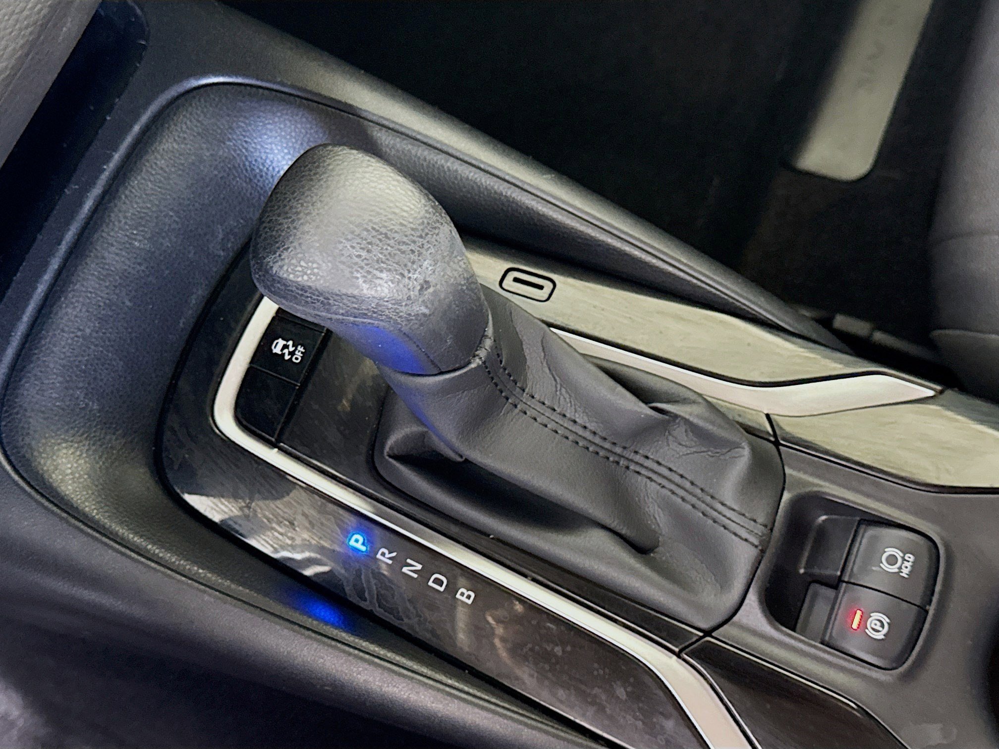 Used 2022 Toyota Corolla LE FWD image 20