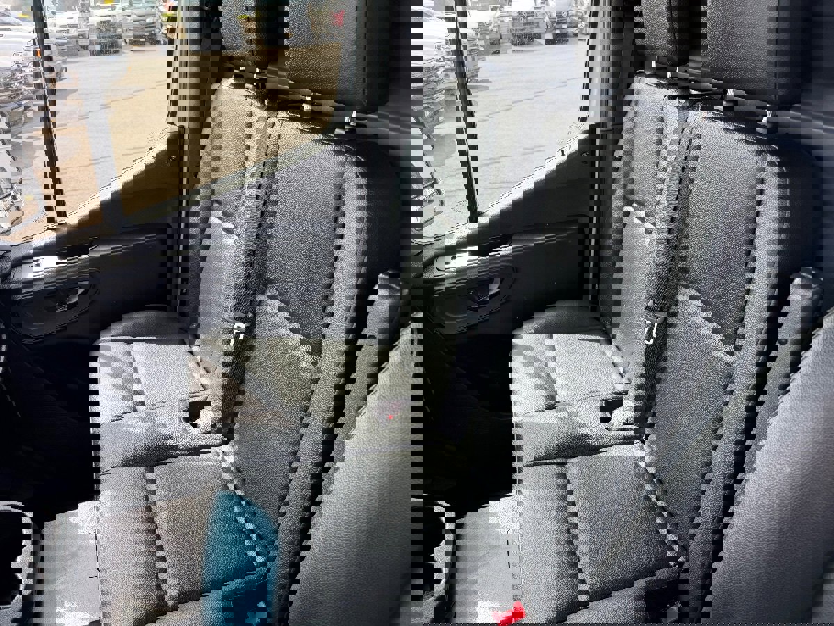 Used 2020 Mercedes-Benz Sprinter 1500 image 22