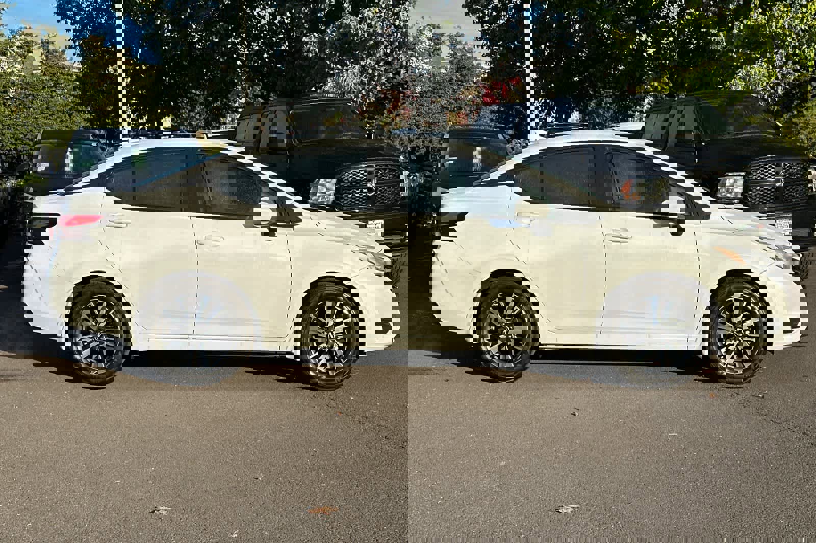 New 2025 Nissan Versa SV w/ Trunk Package image 8