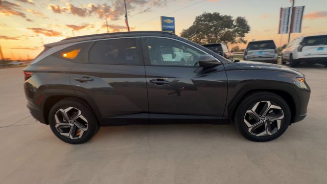 Used 2024 Hyundai Tucson SEL w/ Convenience Package FWD image 9