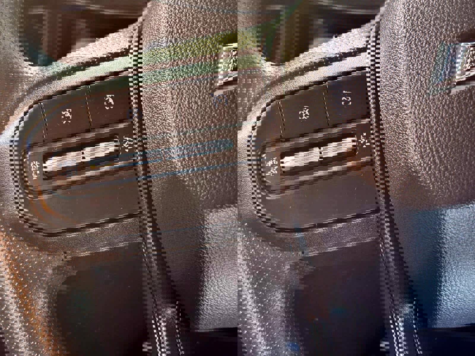 Used 2023 Chevrolet Colorado Trail Boss w/ LPO, Dark Essentials Package image 24