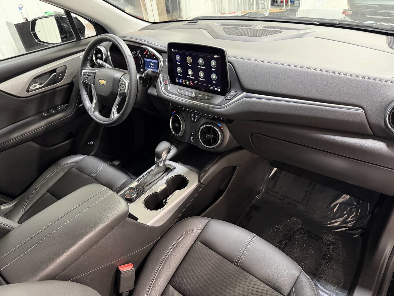 Used 2024 Chevrolet Blazer LT w/ Midnight/Sport Edition image 32