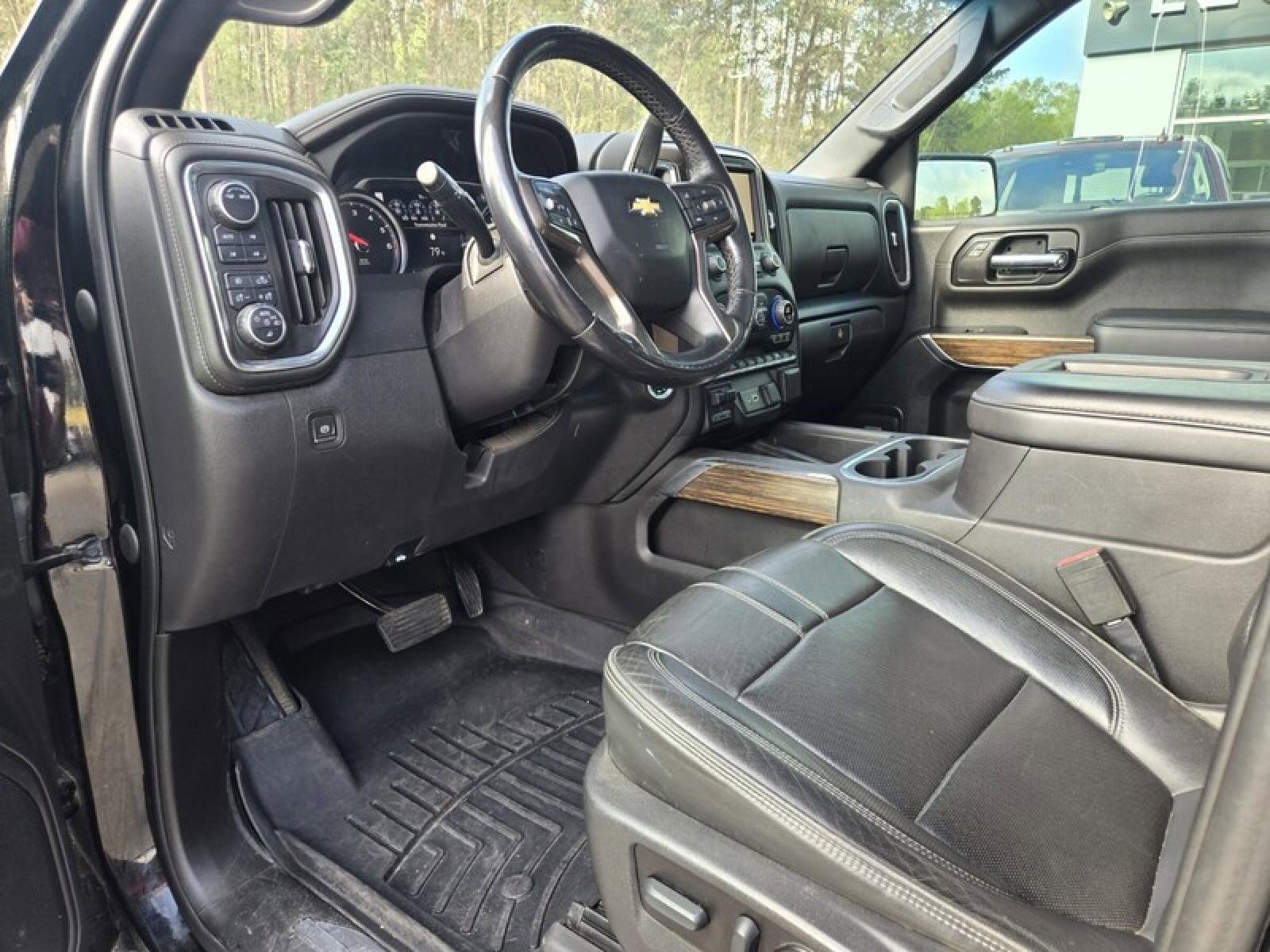 Used 2022 Chevrolet Silverado 1500 High Country image 17