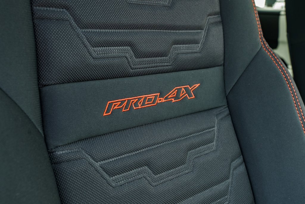 New 2026 Nissan Frontier PRO-4X w/ Pro-4x Convenience Package image 33