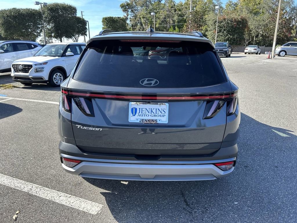 New 2026 Hyundai Tucson Limited image 11