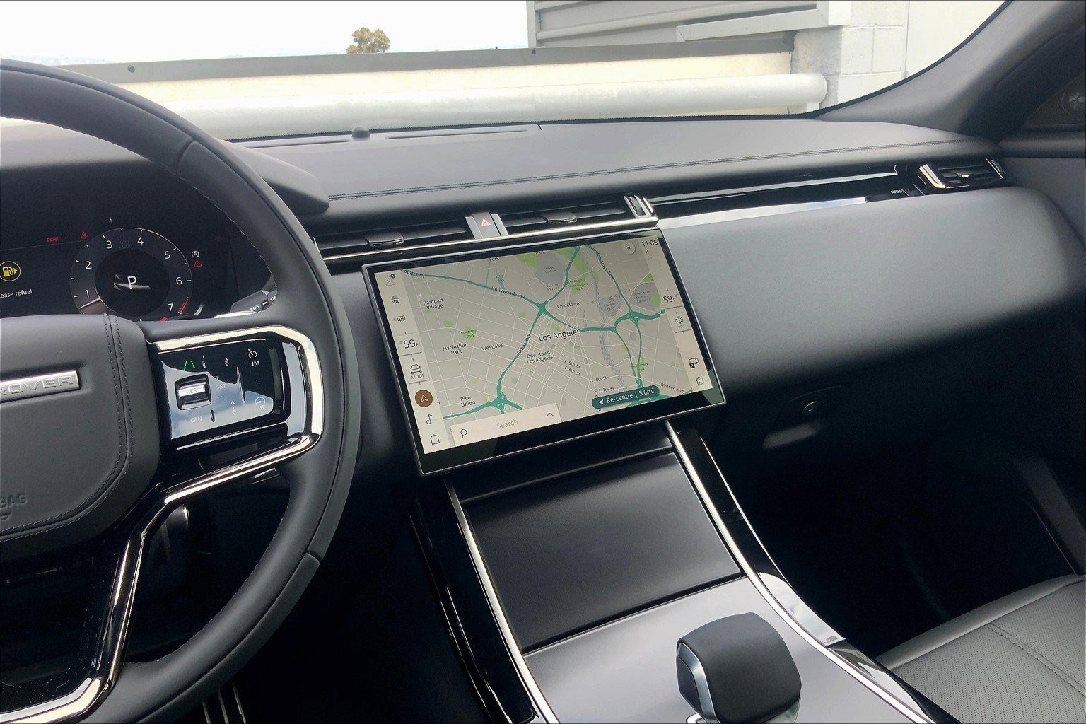 New 2026 Land Rover Range Rover Velar Dynamic SE image 7