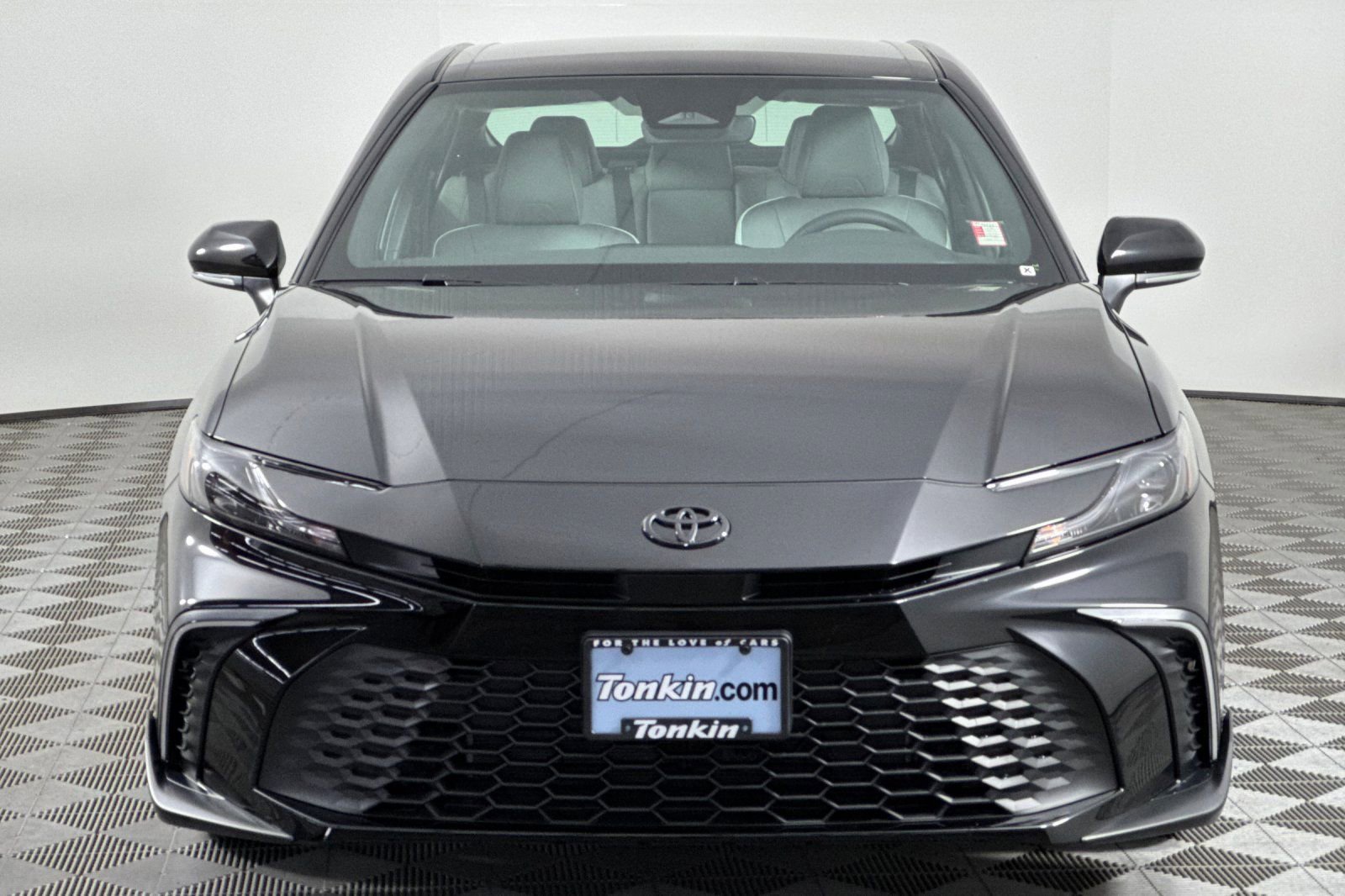 New 2026 Toyota Camry SE image 9