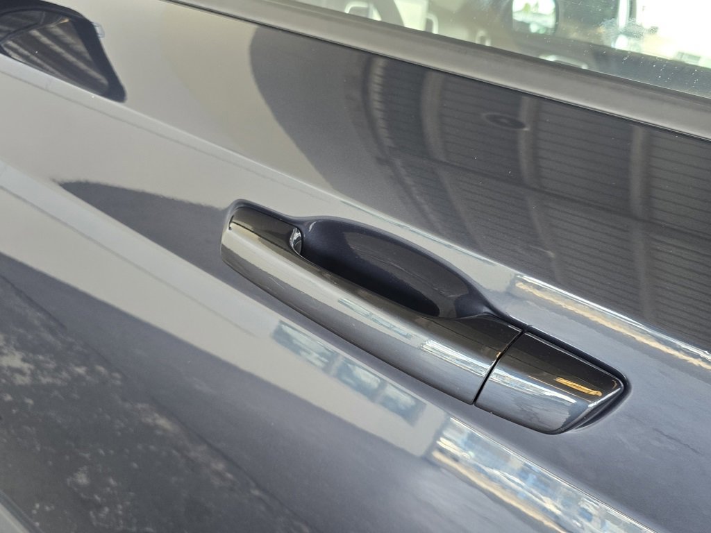 Used 2024 Hyundai Venue SE image 20