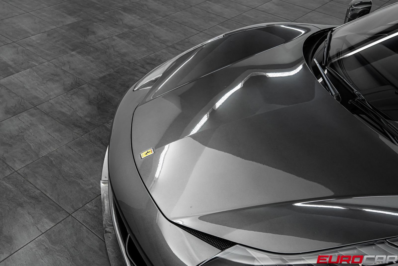 Used 2014 Ferrari 458 Italia Coupe RWD image 9