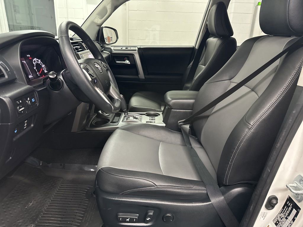 Used 2021 Toyota 4Runner SR5 Premium w/ Moonroof Package image 19