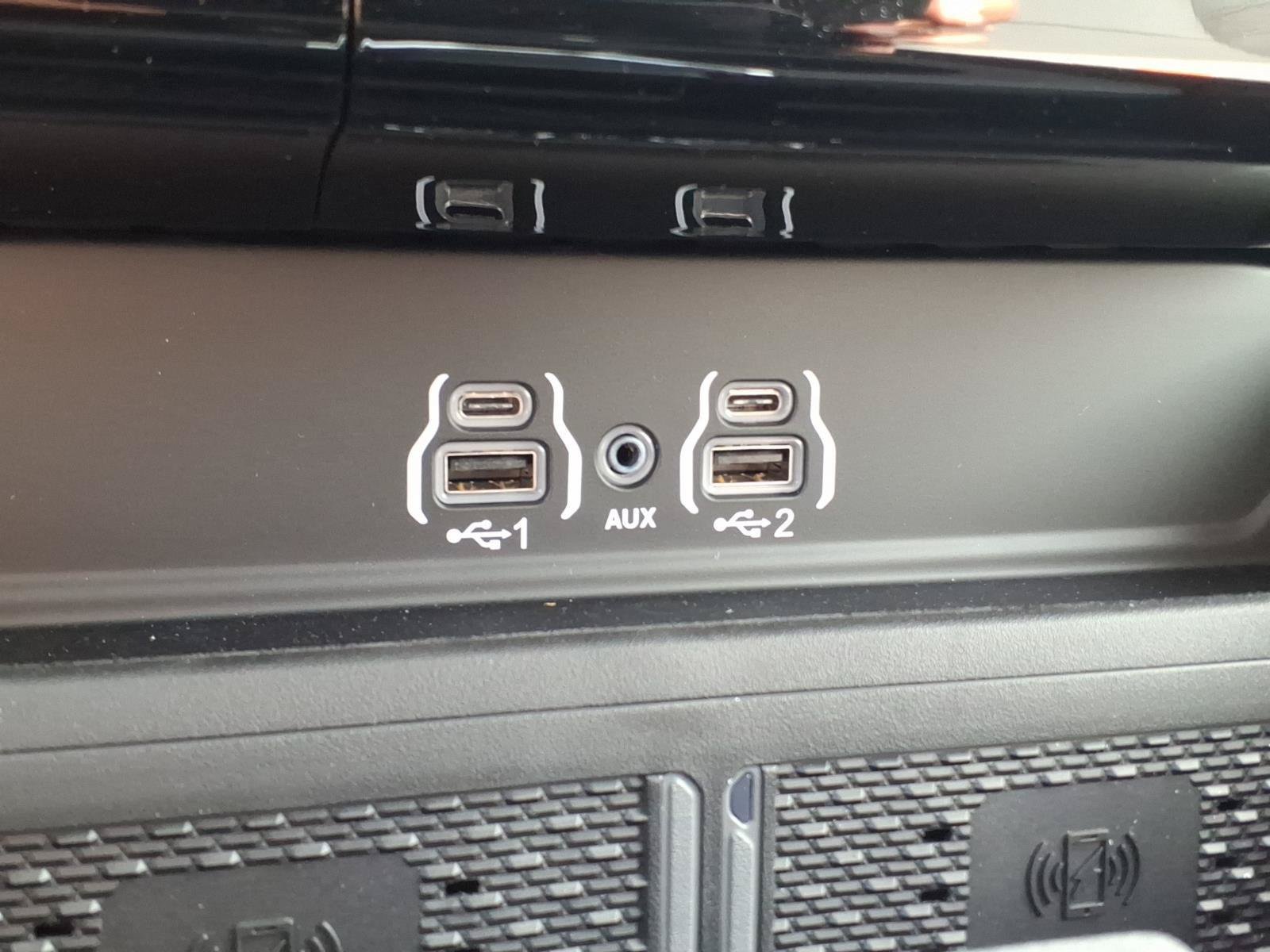 New 2027 RAM 3500 Laramie AWD/4WD image 18