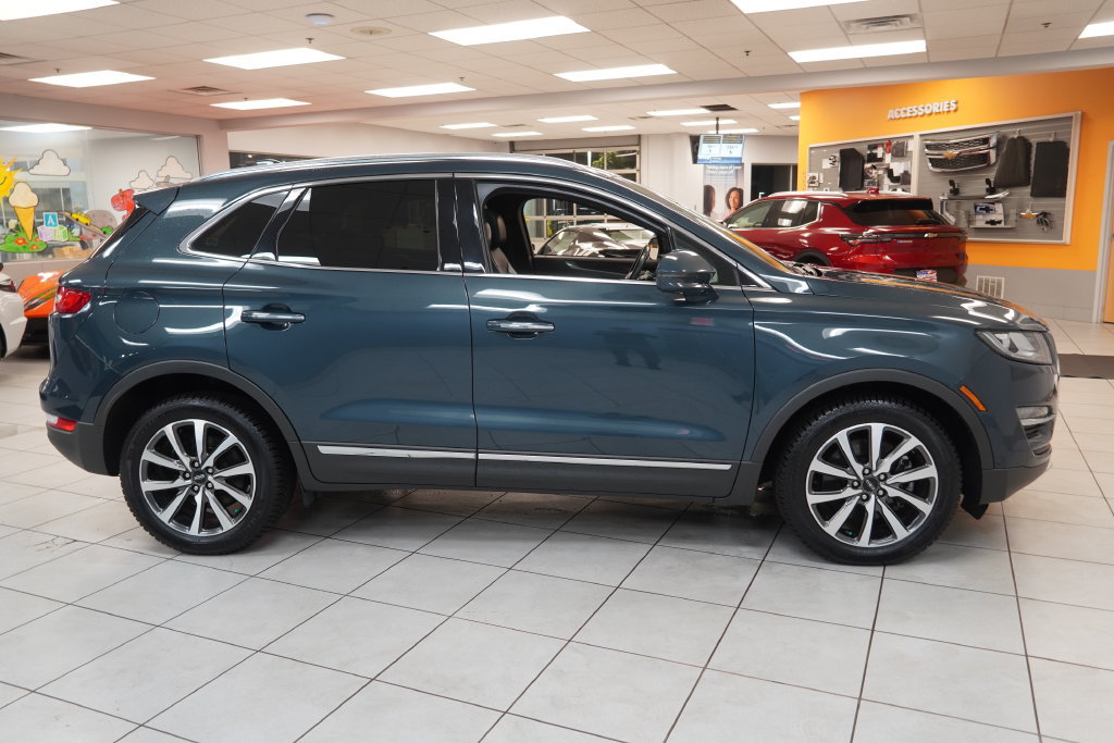 Used 2019 Lincoln MKC Reserve w/ MKC Climate Package AWD/4WD image 14