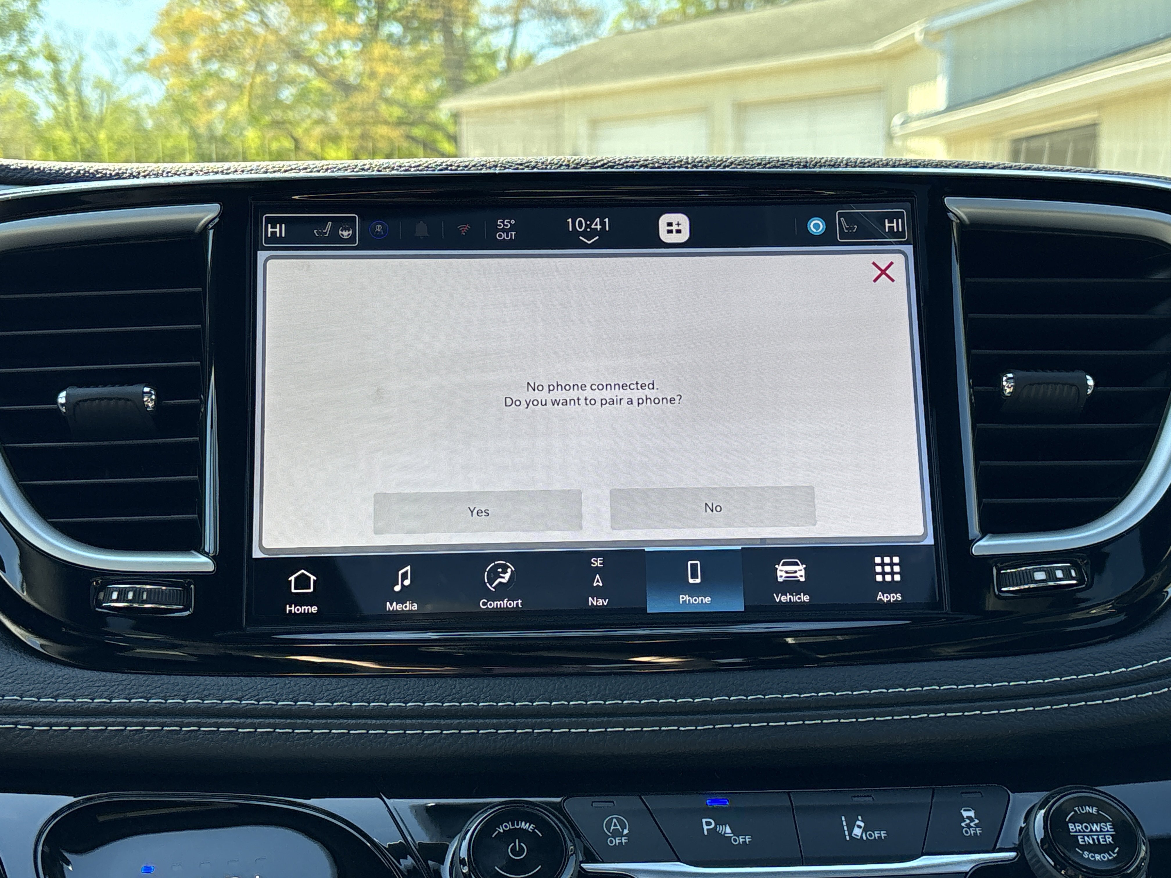 New 2026 Chrysler Pacifica Limited w/ Uconnect Theater Family Group AWD/4WD image 62