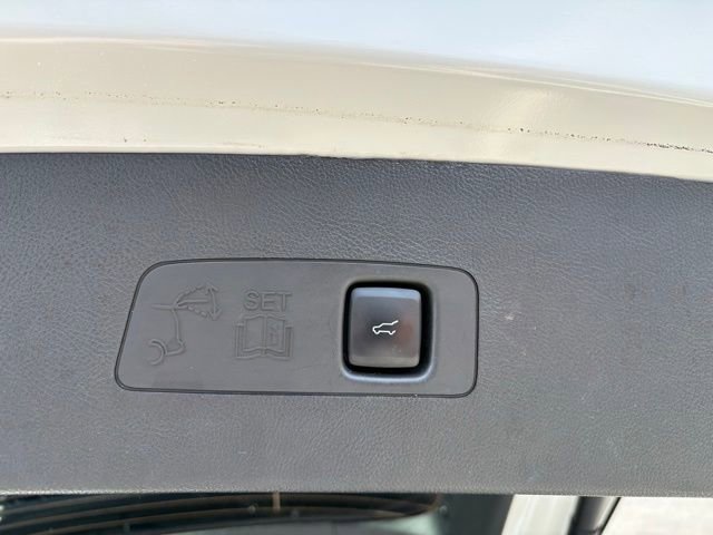 Used 2022 Lincoln Corsair AWD w/ Premium Package image 32