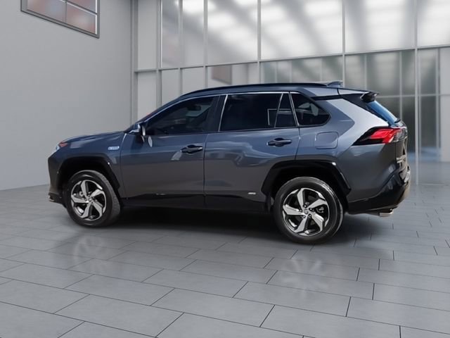 Used 2021 Toyota RAV4 SE image 6