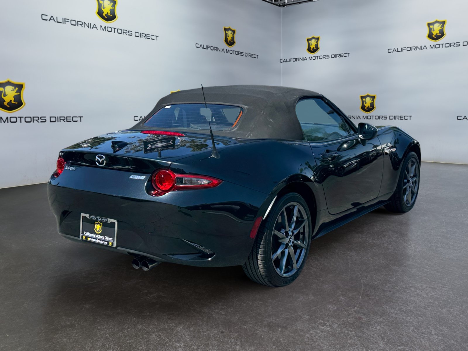 Used 2016 MAZDA MX-5 Miata Grand Touring RWD image 5