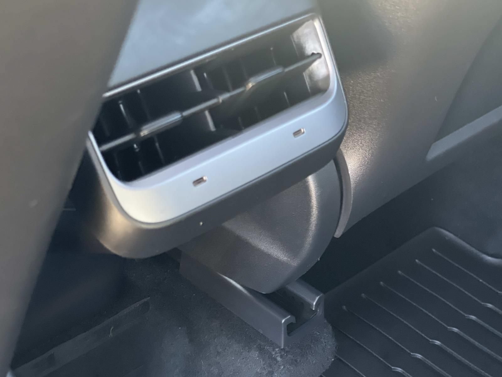 Used 2023 Tesla Model Y Long Range AWD/4WD image 13