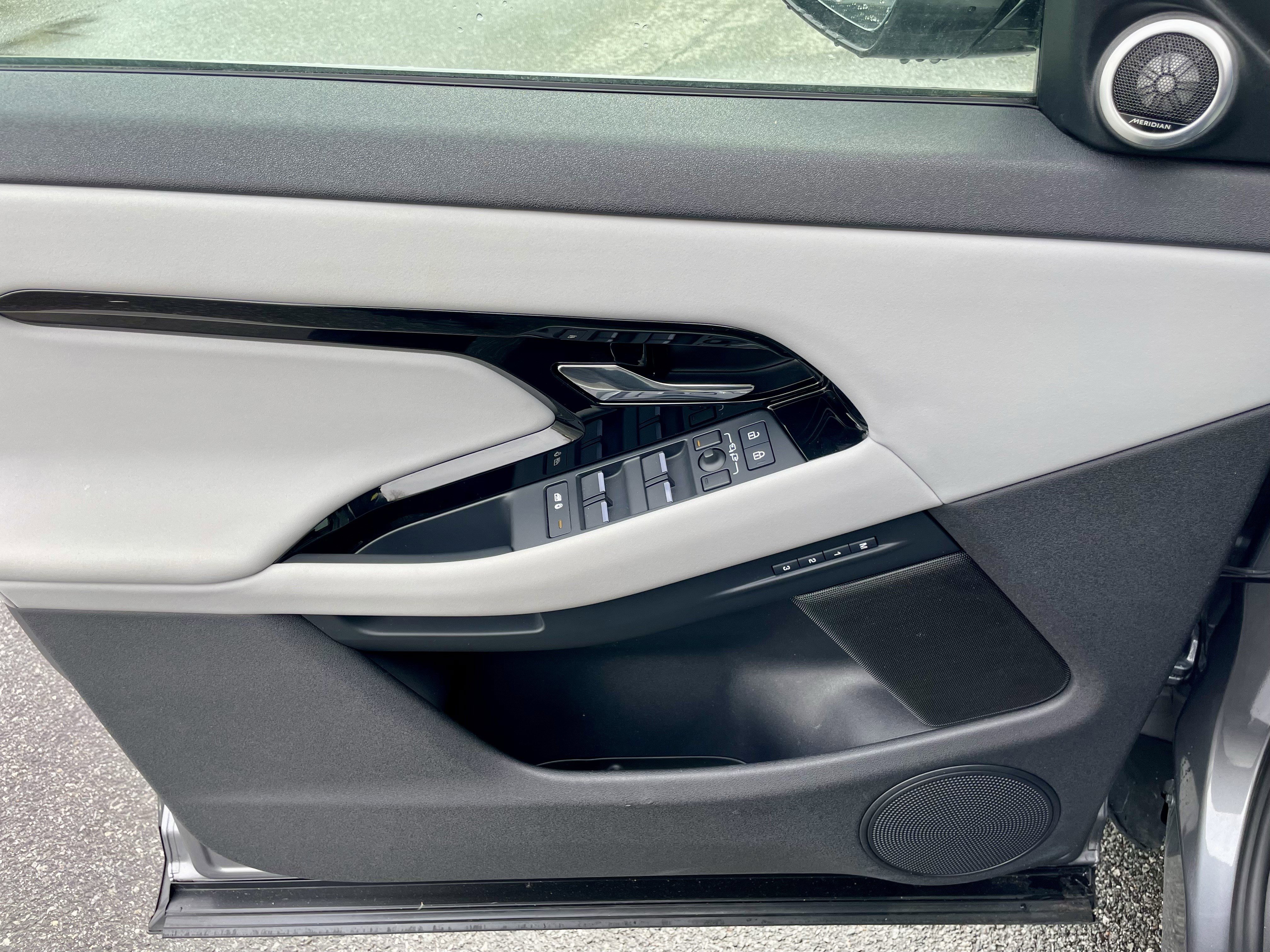 Certified 2024 Land Rover Range Rover Evoque S image 12