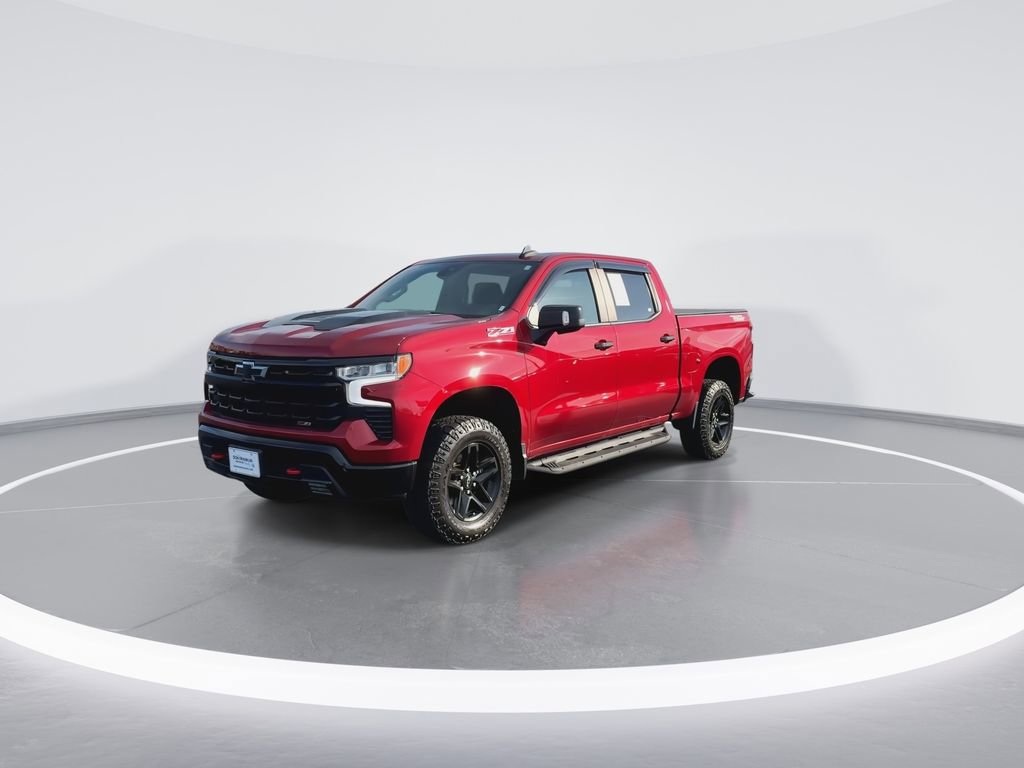 Used 2022 Chevrolet Silverado 1500 LT Trail Boss w/ Convenience Package II image 4
