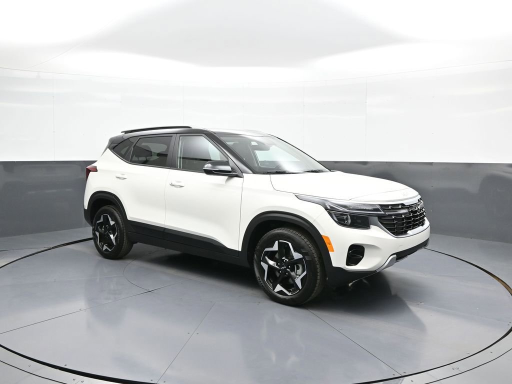 New 2025 Kia Seltos S image 4