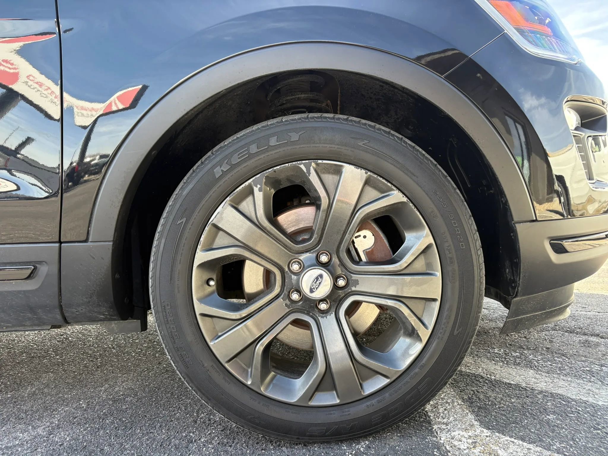 Used 2018 Ford Explorer Sport w/ Equipment Group 401A image 32