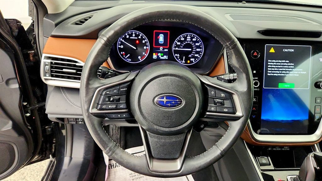 Used 2024 Subaru Outback Touring AWD/4WD image 14
